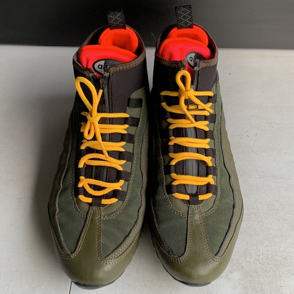 674 NIKE AIR MAX 95 SNEAKERBOOT DARK LODEN OLIVE GREEN Men’s Size 10 - Picture 4 of 13